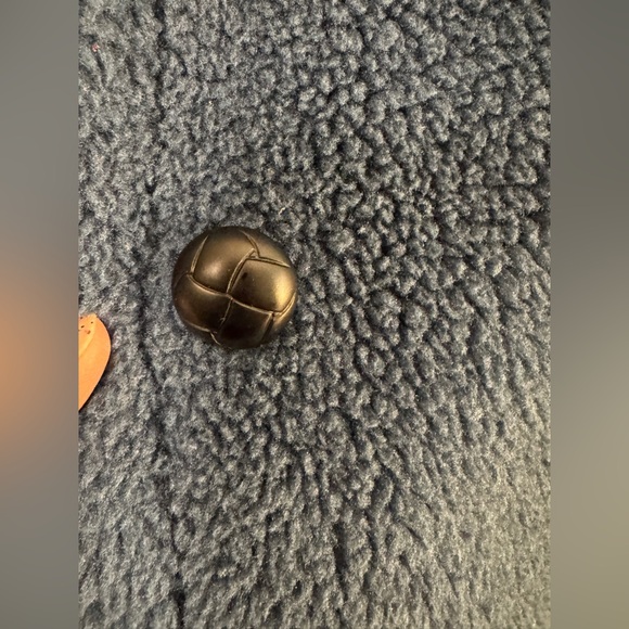 Blue gap teddy/sherpa style coat size xsmall - Picture 4 of 5